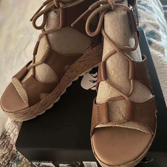 SORRL Cameron flatform lace sandals - Picture 3 of 5